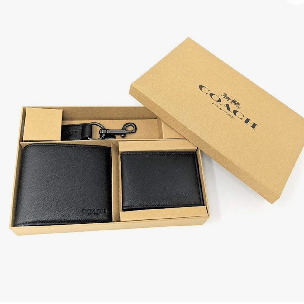 Coach Black Mens Compact Id Sport Wallet and Trigger Snap Keyfob Set